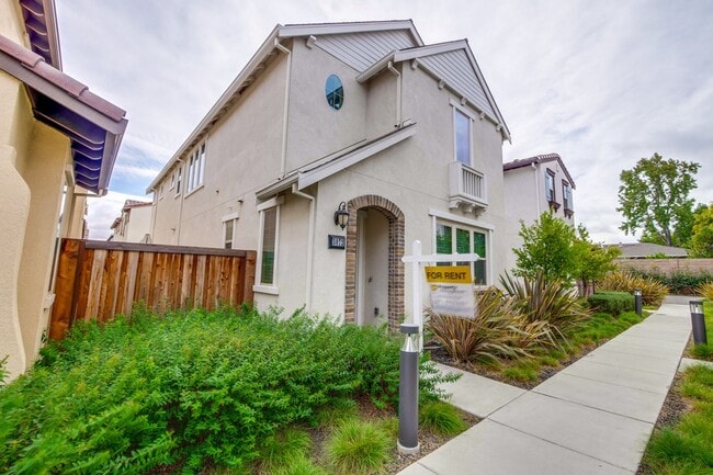 Gorgeous Santa Clara Home with Pool, EV Ho... - Gorgeous Santa Clara Home with Pool, EV Ho...