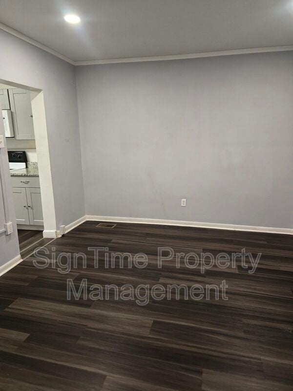 Photo - 235 Summit Ave