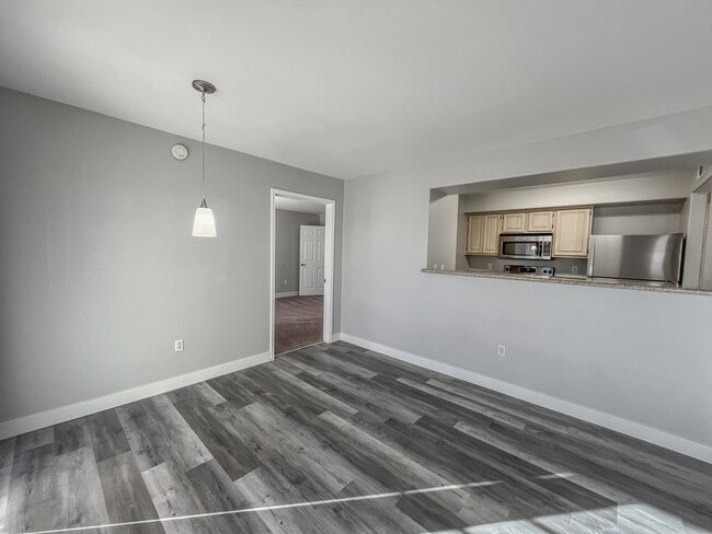 Photo - 555 E Silverado Ranch Blvd