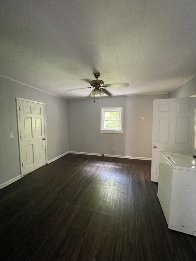 Photo - 1720 Portland St