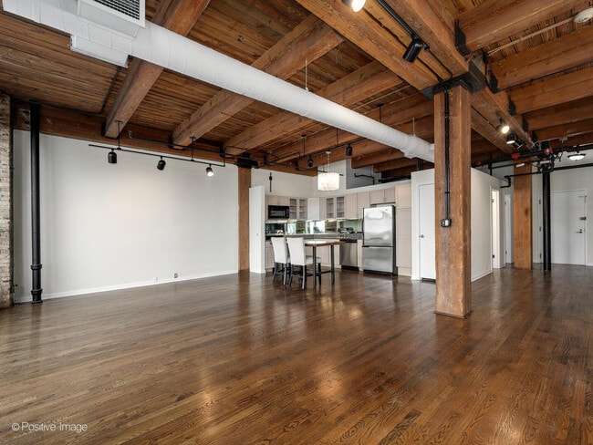 Photo - 540 N Lake Shore Dr Unit 421