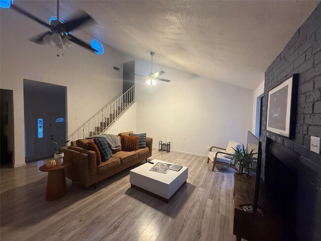 Photo - 13919 Baytree Dr