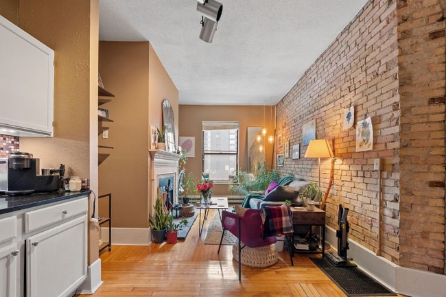 Photo - 609 S 9th St Unidad 8