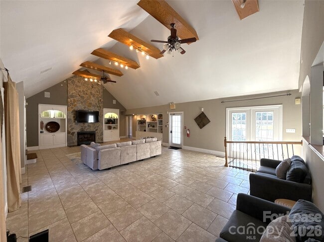 Photo - 14009 Thompson Rd