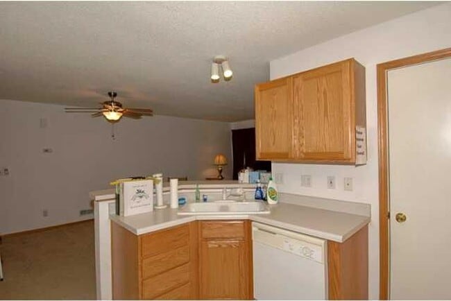 Photo - 811 Burr Oaks Dr Unidad 811 Burr Oaks #502