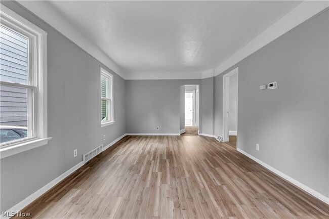Photo - 2115 Dowd Ave Unit 2/DN Rear