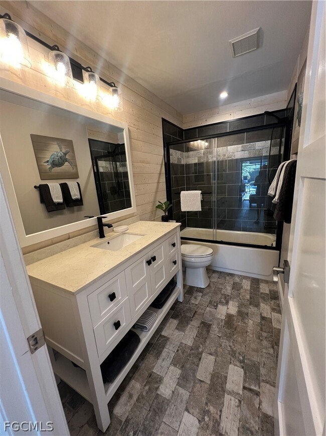 Photo - 13226 Winsford Ln