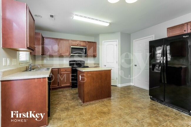 Photo - 6600 Maderia Ct