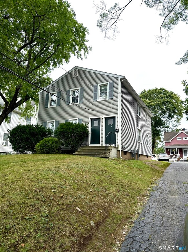 Photo - 299 Villa Ave