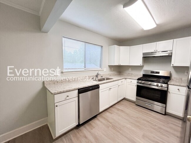 Photo - 1374 Smokey Mountain Ct