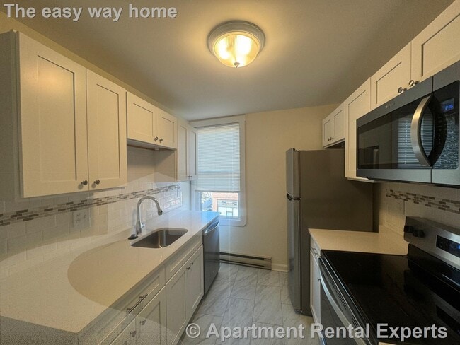 Photo - 35 Davis Square Unit #9