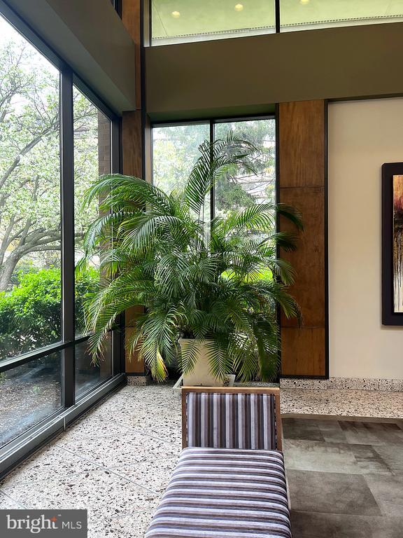 Photo - 3713 S George Mason Dr Unit 901