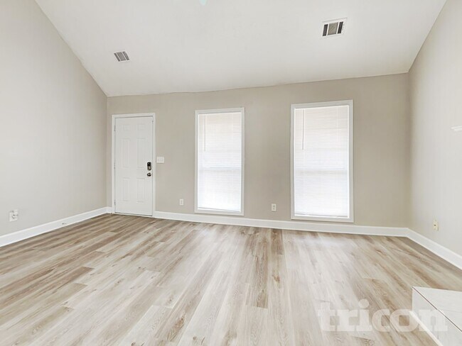 Photo - 616 Magnolia Dr
