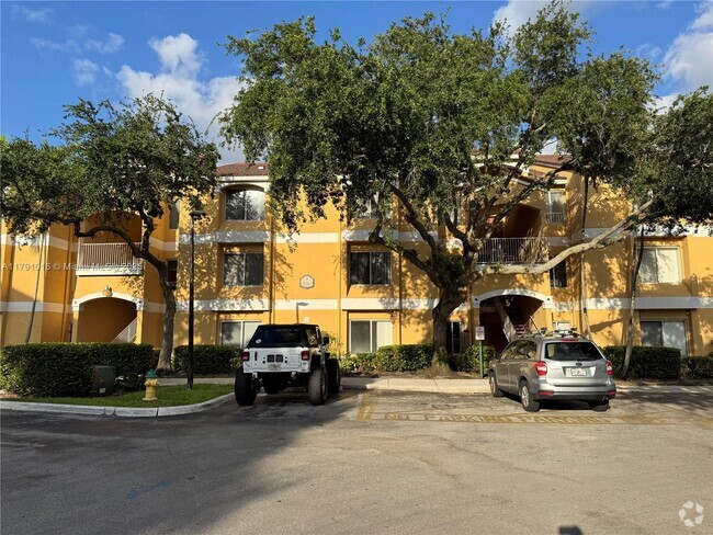 Building Photo - 2341 NW 44th St Unit 404 Rental