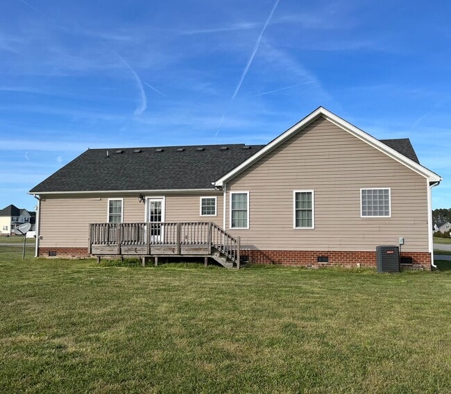 Photo - 108 Oakwood Ct