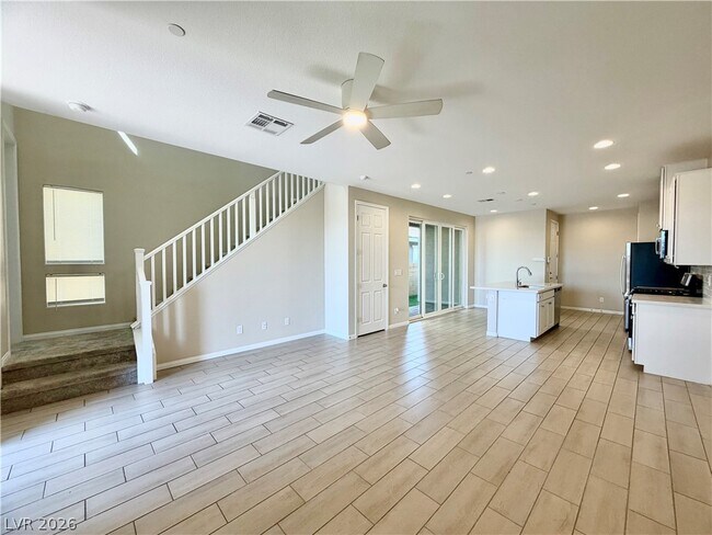 Photo - 666 Cottonwood Hl Pl