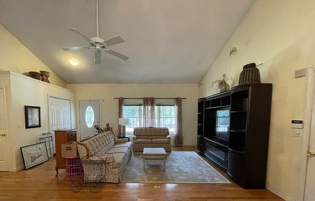 Photo - 285 Charge Pond Rd