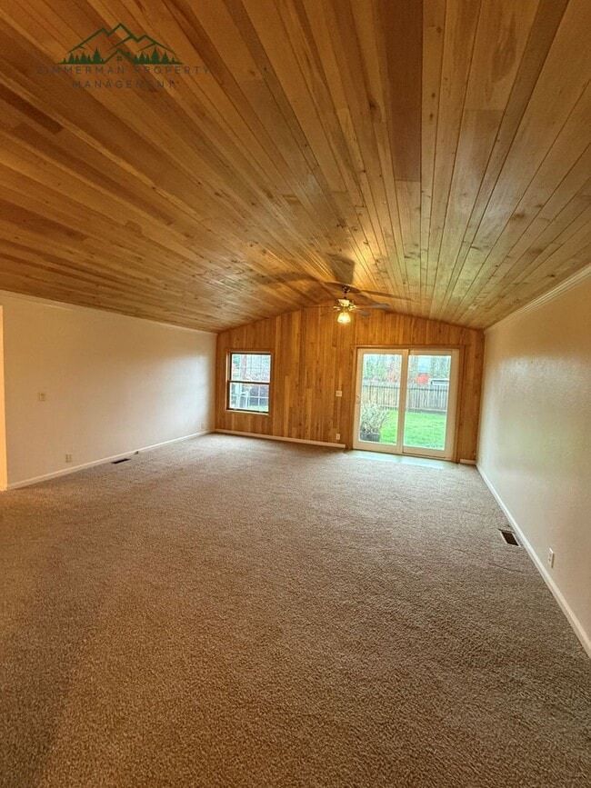 Photo - Charming 3-bedroom, 2-bathroom manufacture home located in Cottage Grove