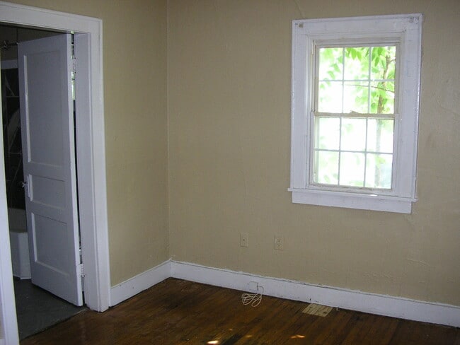 Photo - 1204 Fair St