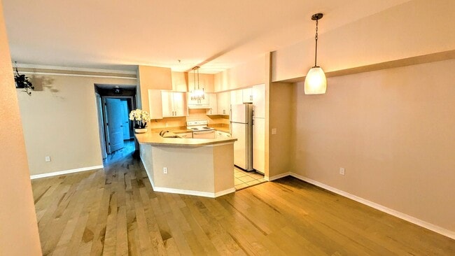 Photo - ANNUAL UNFURNISHED GROUND FLOOR CONDO 3 BE...