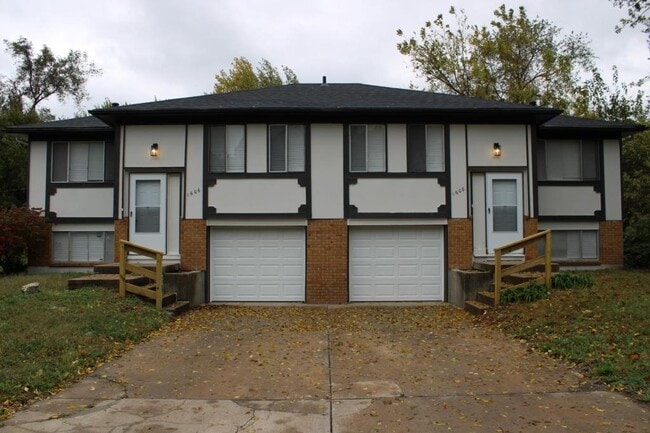 Building Photo - 1608 N 63rd Terrace