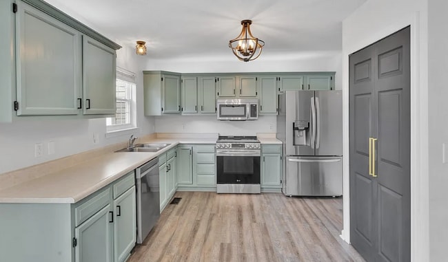 Photo - 2002 Ashburn Ct