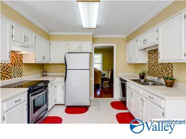 Photo - 127 Frankie Ln