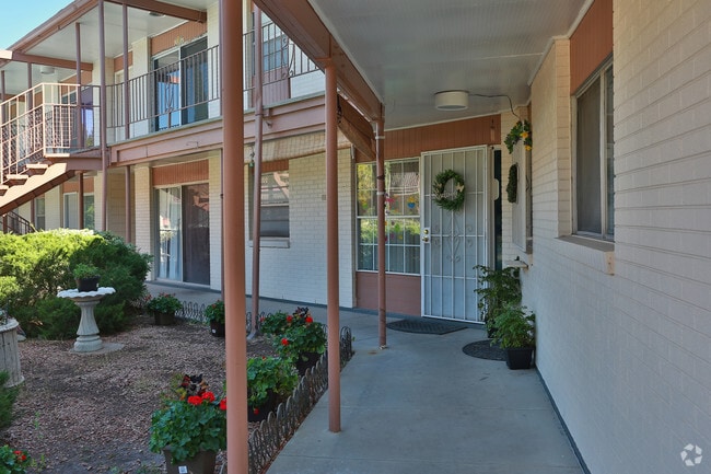 Hallmark Apartments