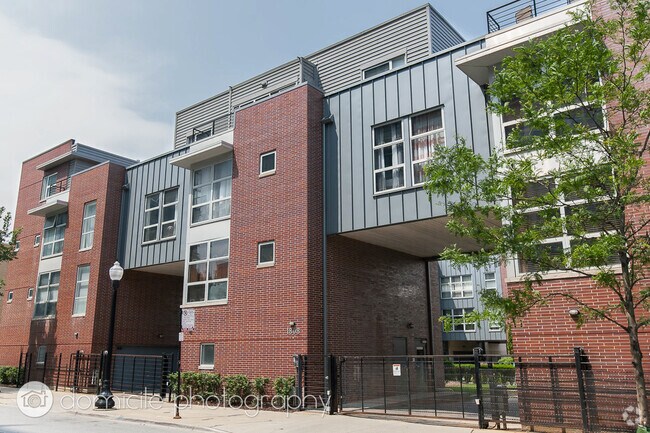 Building Photo - 1808 S Michigan Ave Unit 22 Rental