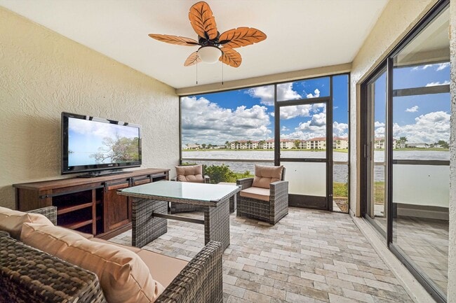 Photo - SHORT TERM - 2/2 Cinnamon Cove Furnished C... Unidad 107