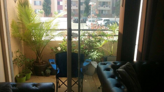 Photo - 3927 Nobel Dr Unidad 48