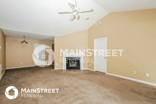 Photo - 65 Dayton Way