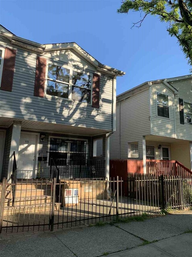 Front of House - 378-380 Halladay St Townhome
