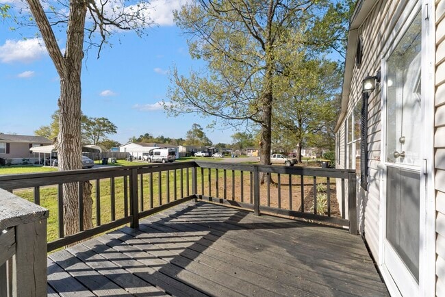 Photo - 150 Pegasus Ct