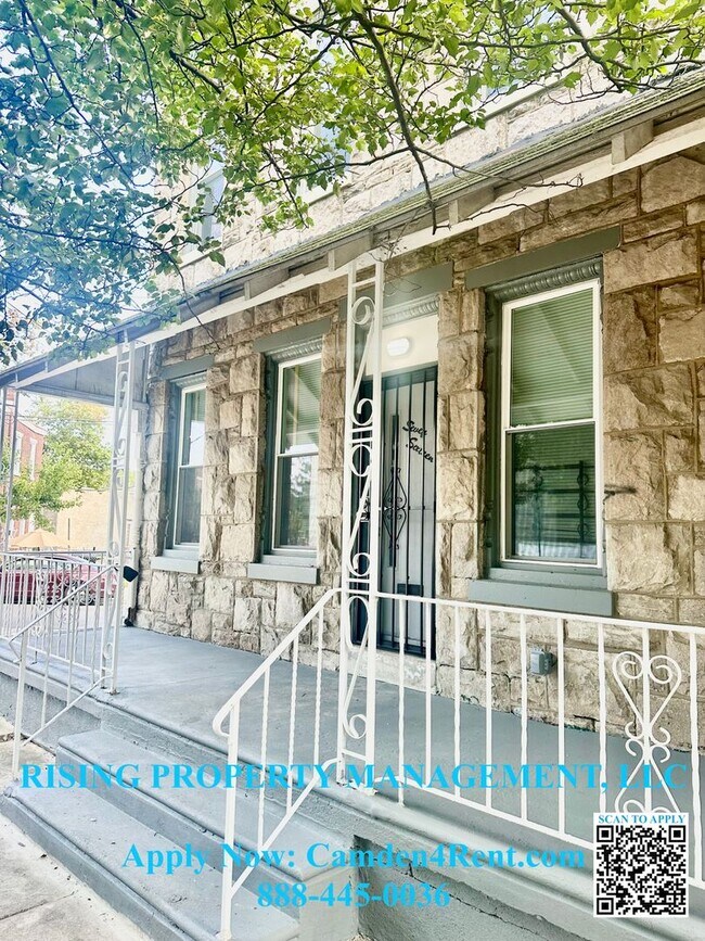 Photo - 716 Royden St Unit A (Studio)