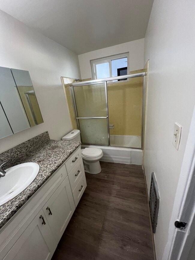 Photo - 3533 W 108th St Unit 2