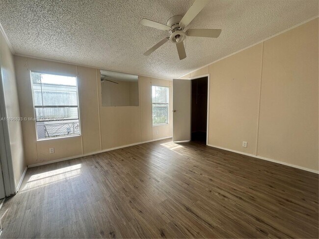 Photo - 22844 Tradewind Rd
