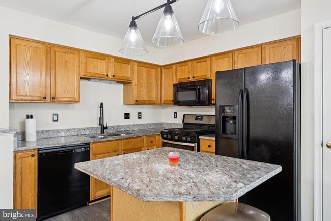 Photo - 12300 Sweetbriar Pl