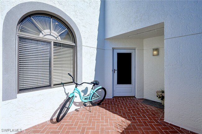 Photo - 613 Beachwalk Cir