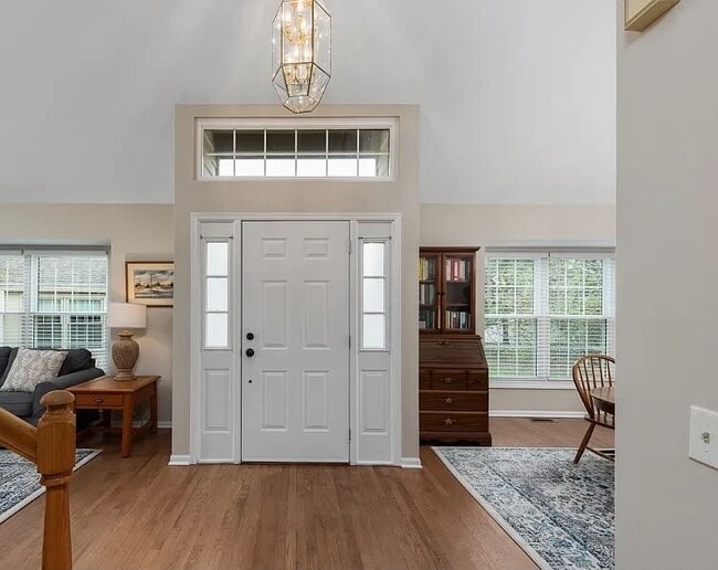 Photo - 27W220 Chelsea Cir