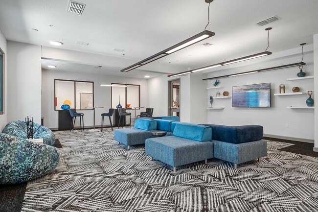 Gallery 3100