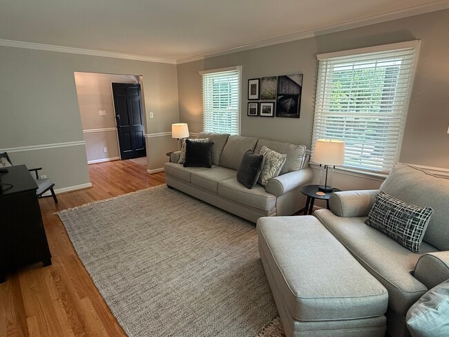 Front 'formal' living room