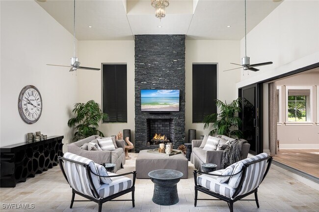 Building Photo - 3170 Crayton Rd