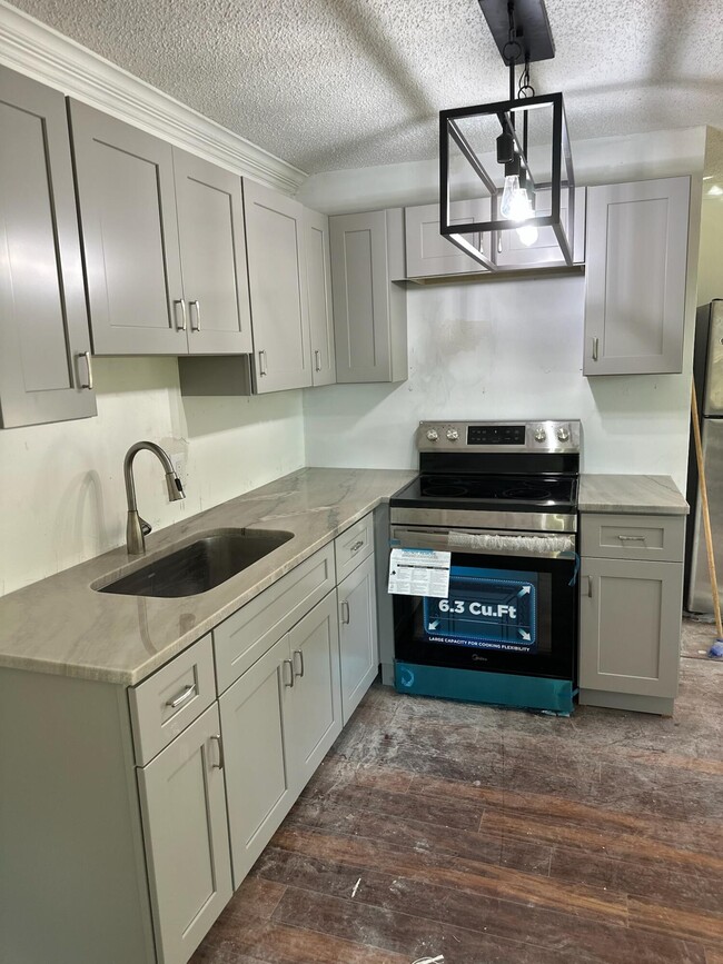 Photo - 13743 Persimmon Blvd