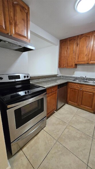 Photo - 15205 NE 6th Ave Condo Unit D109