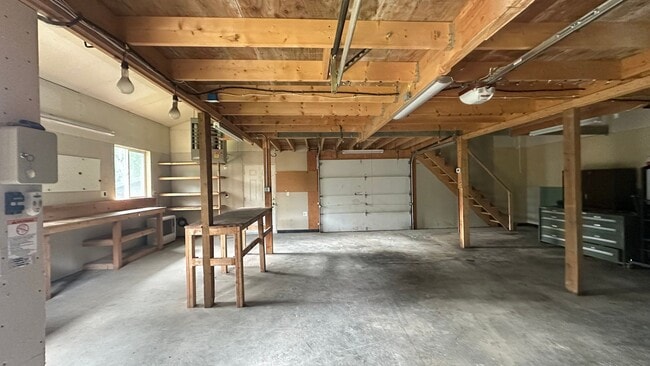 Photo - 3BR/2.5BA Home – Private with Large Detached Garage