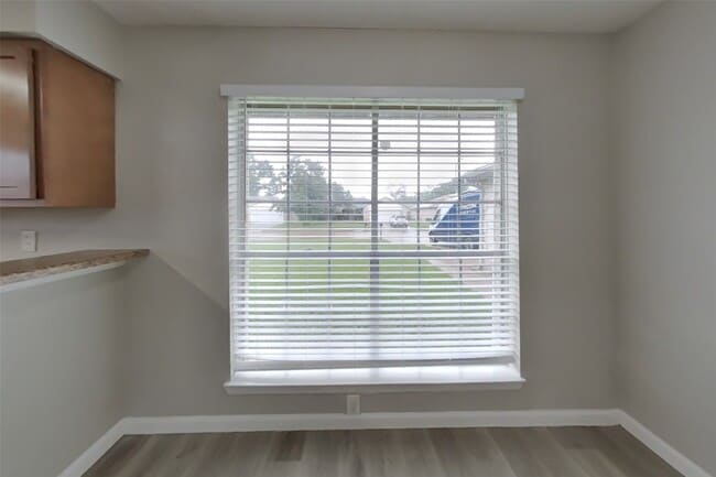 Photo - 14831 Waterside Dr