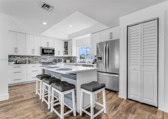 Photo - 94825 Overseas Hwy