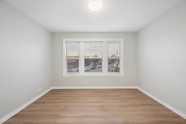 Photo - 3966 W Grand Ave Unidad 2F