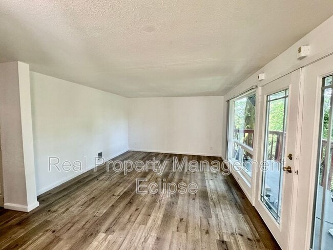 Photo - 1701 Sturgus Ave S Unit 1